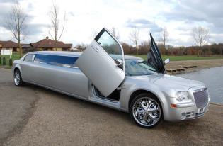 chrysler 300 hire norwich limo